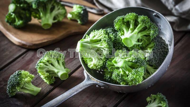 bông cải xanh giàu sắt và chất xơ cho bà bầu