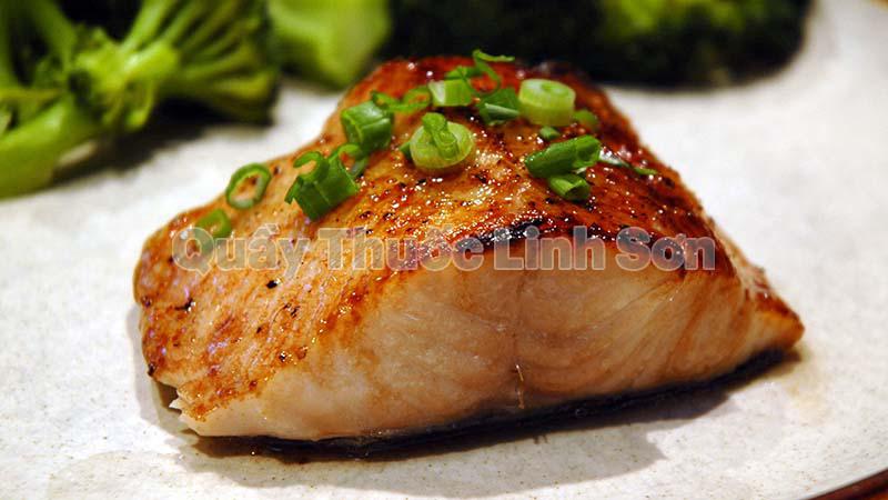 cá là thực phẩm giàu sắt